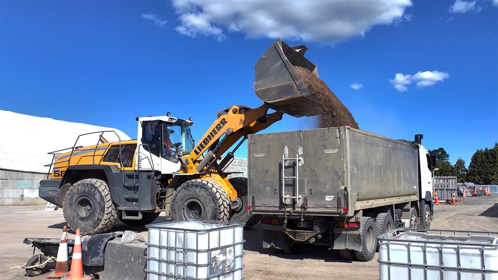 https://maxrecycling.co.nz/wp-content/uploads/2025/10/Service-Bannerv3.jpg